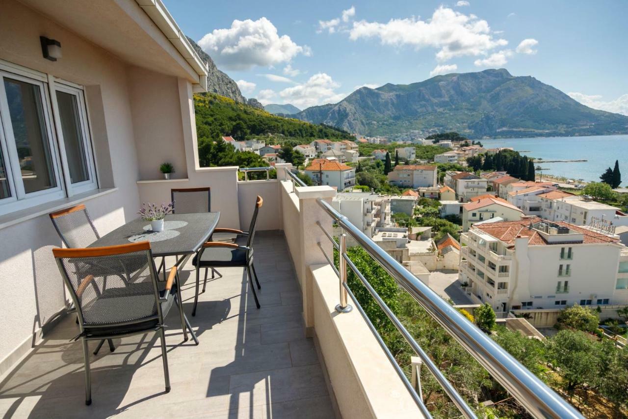 Apartmani Ticinovic Omis Exterior photo